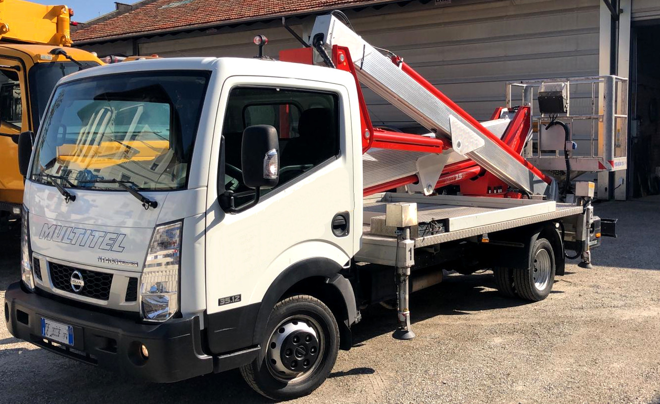 Piattaforma Autocarrata MULTITEL MX 250 2015