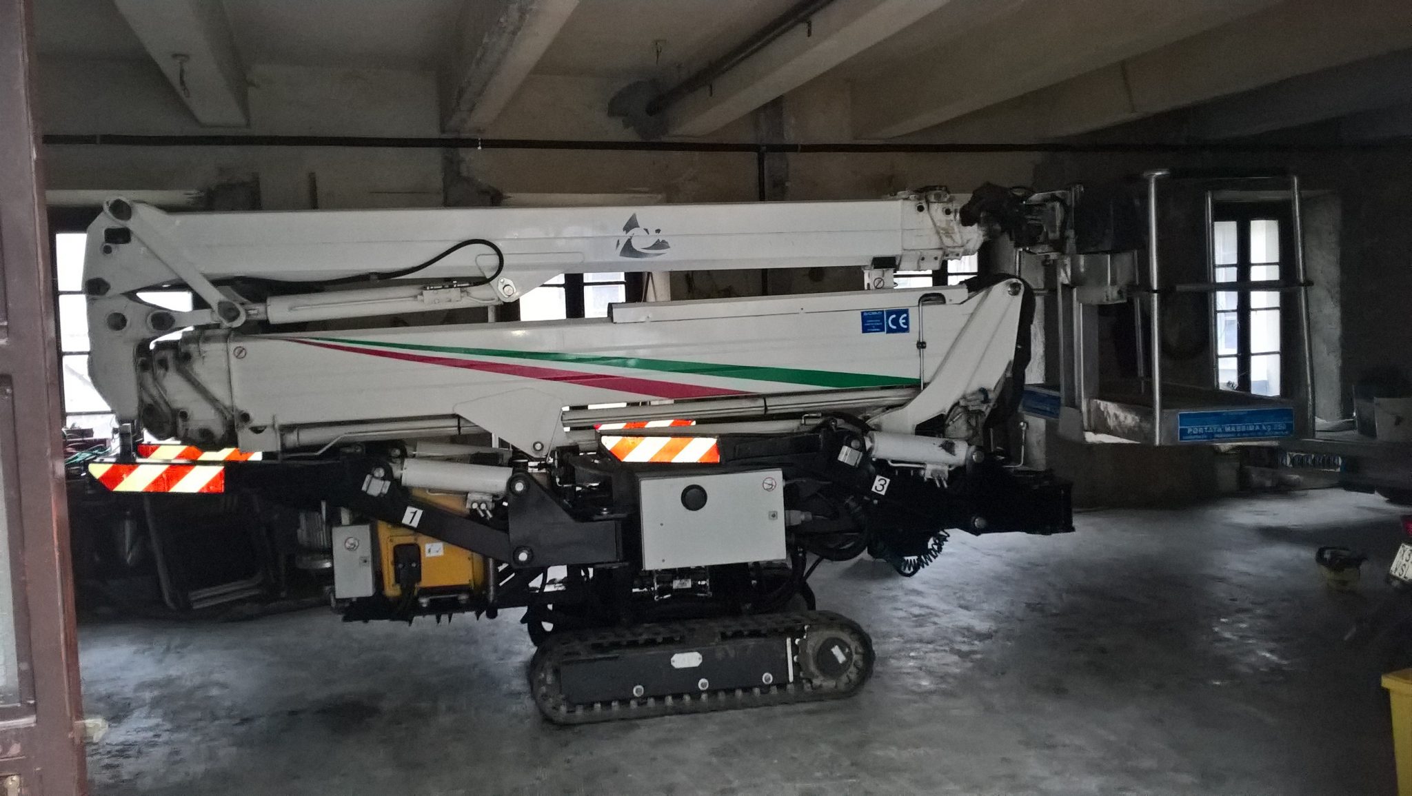 Piattaforma Ragno CELA DT 24 2013