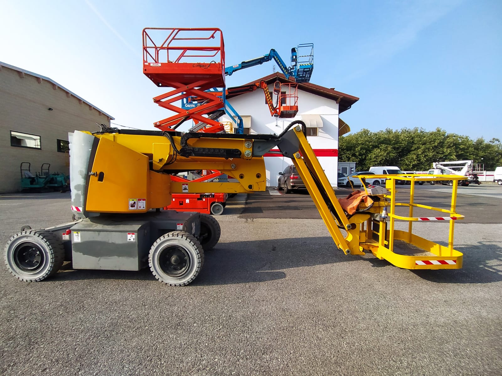 Piattaforma a braccio semovente Haulotte HA12 IP