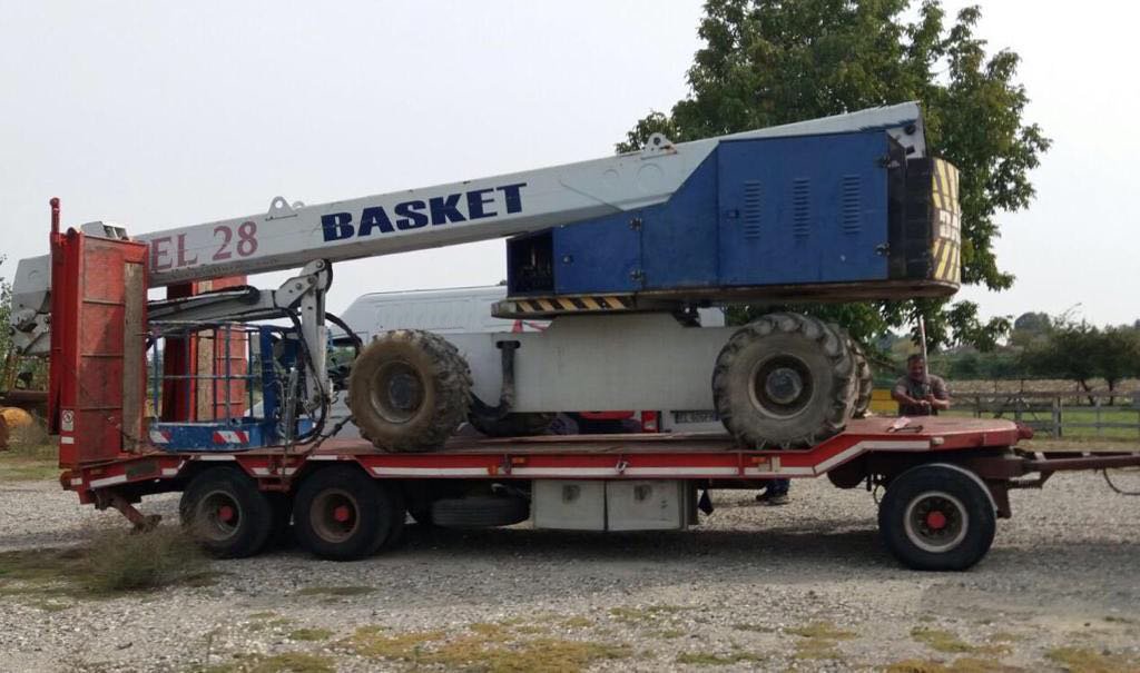 Piattaforma semovente BASKET SEL 28 2000