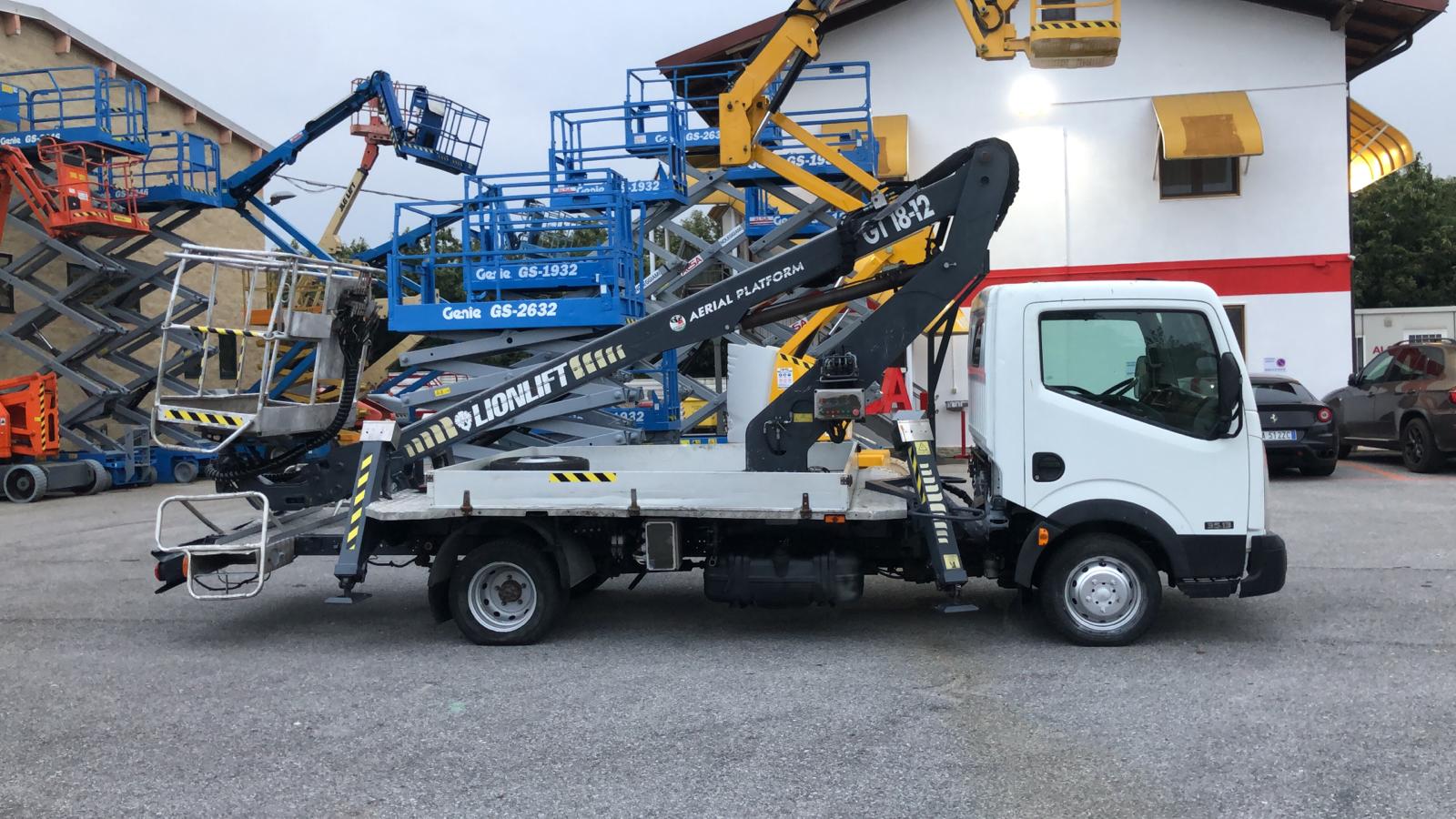Piattaforma Autocarrata LION LIFT 1812 2008