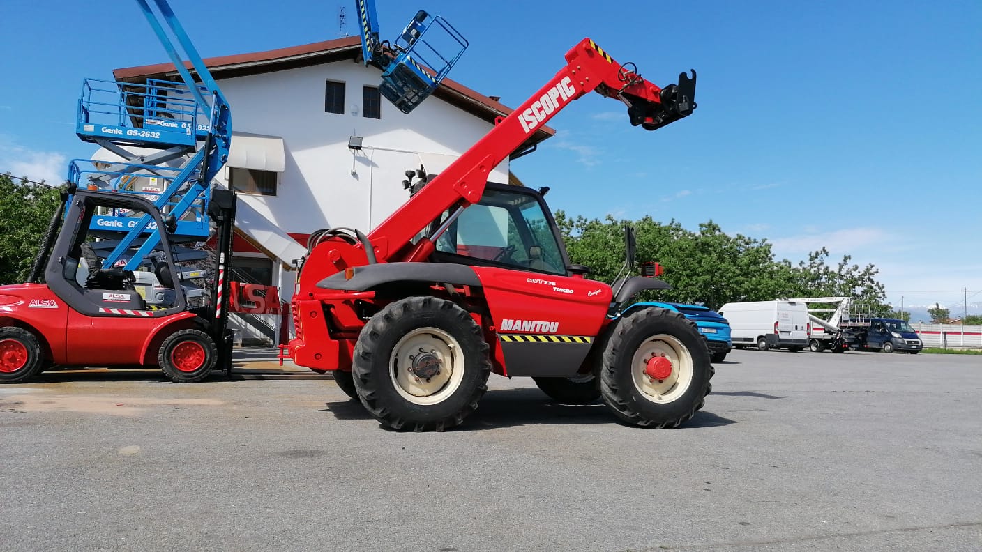 Sollevatore telescopico MANITOU MVT 735 industriale