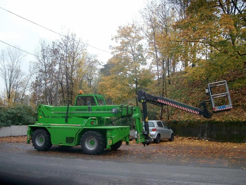 sollevatore usato Merlo ROTO 40.18