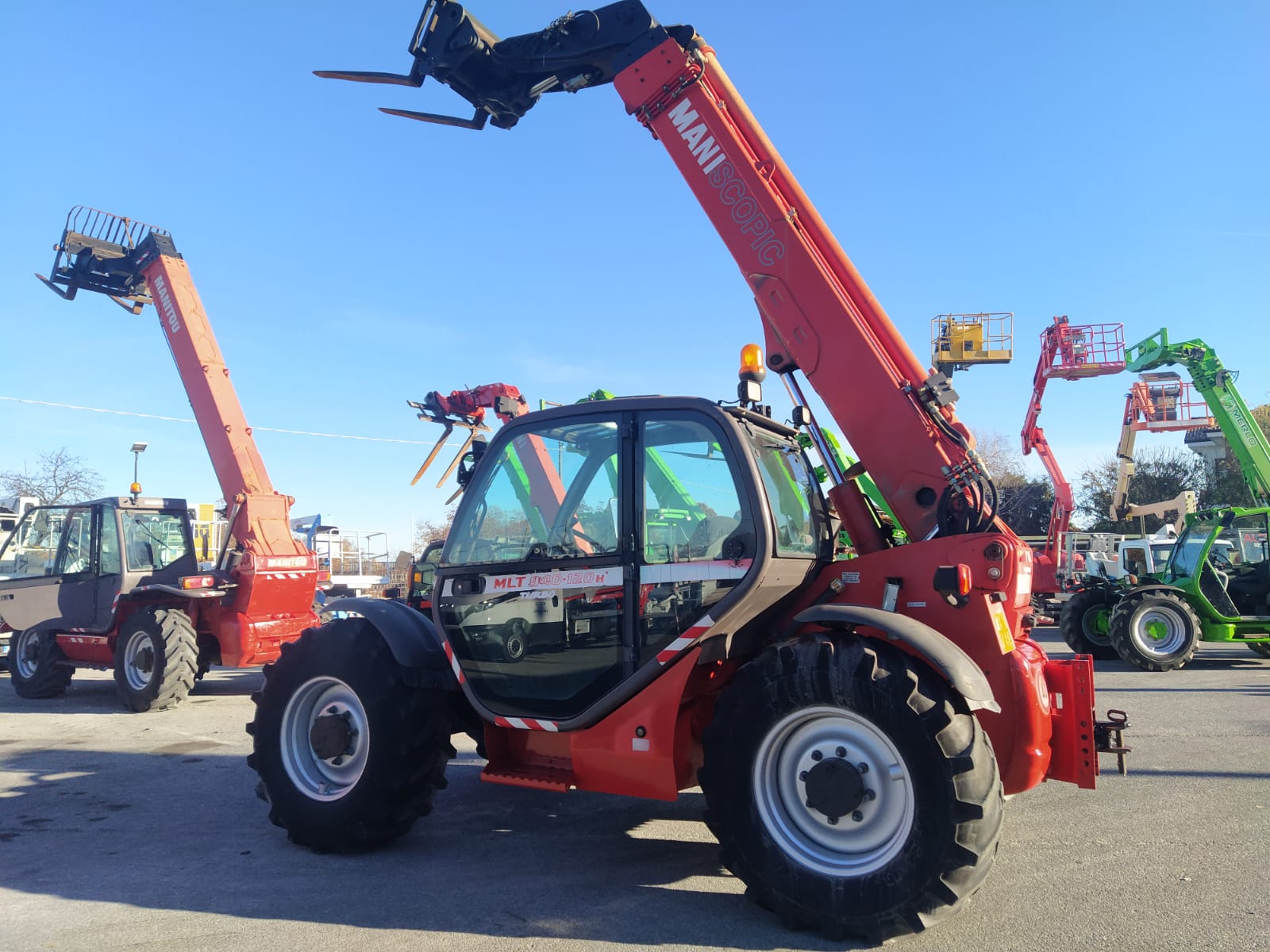 Sollevatore telescopico MANITOU 940-120 H 2005