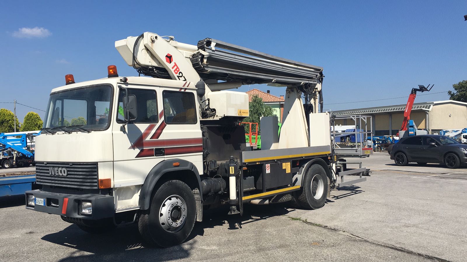 Piattaforma Autocarrata ALTIDREL 27 JS
