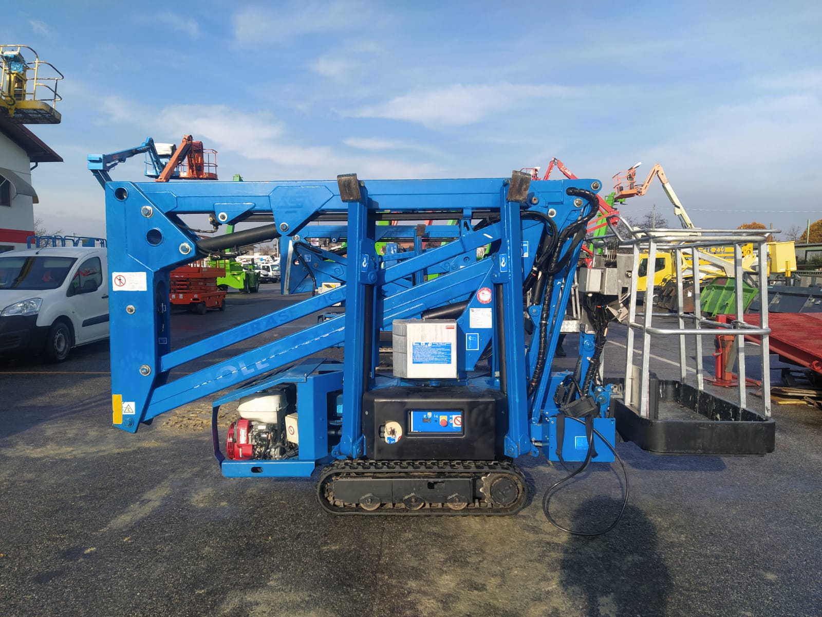 Piattaforma ragno CTE TRACCESS 135