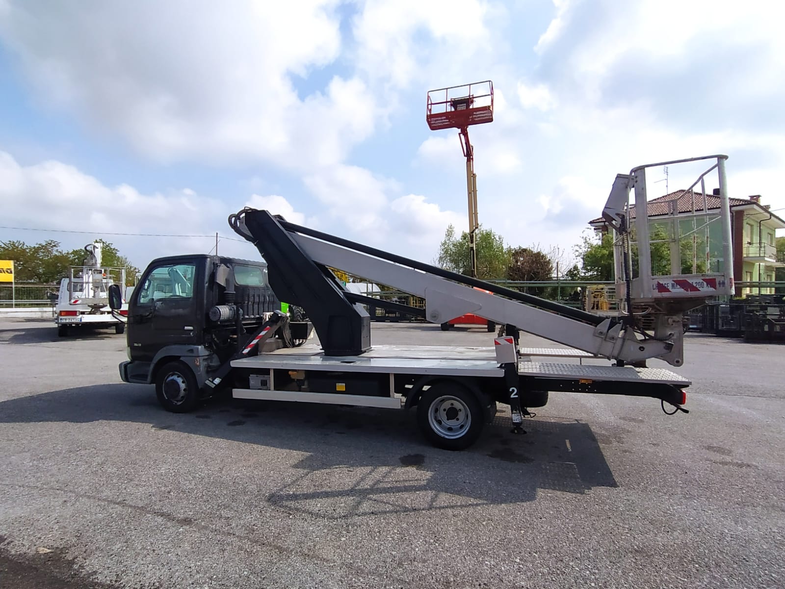 Piattaforma Autocarrata Multitel ALU 180 2004