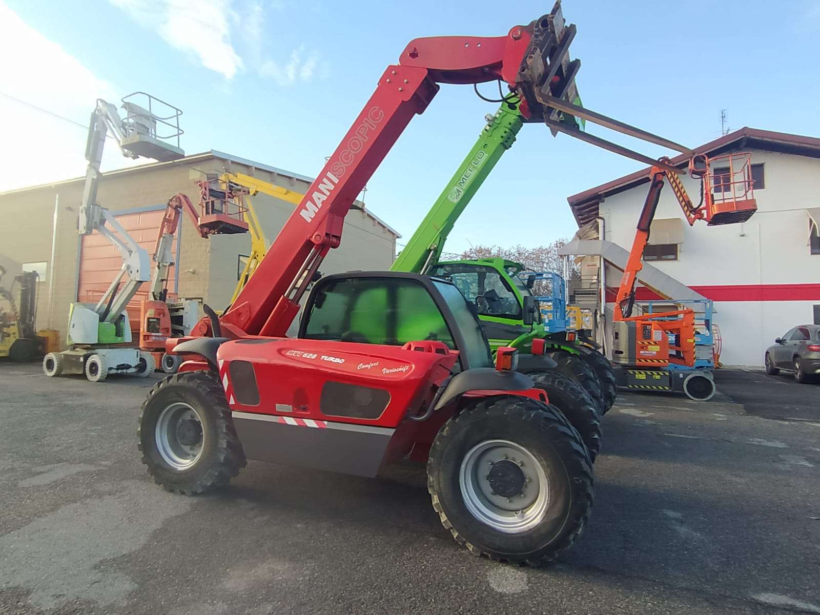 Sollevatore telescopico MANITOU 628   COMPACT