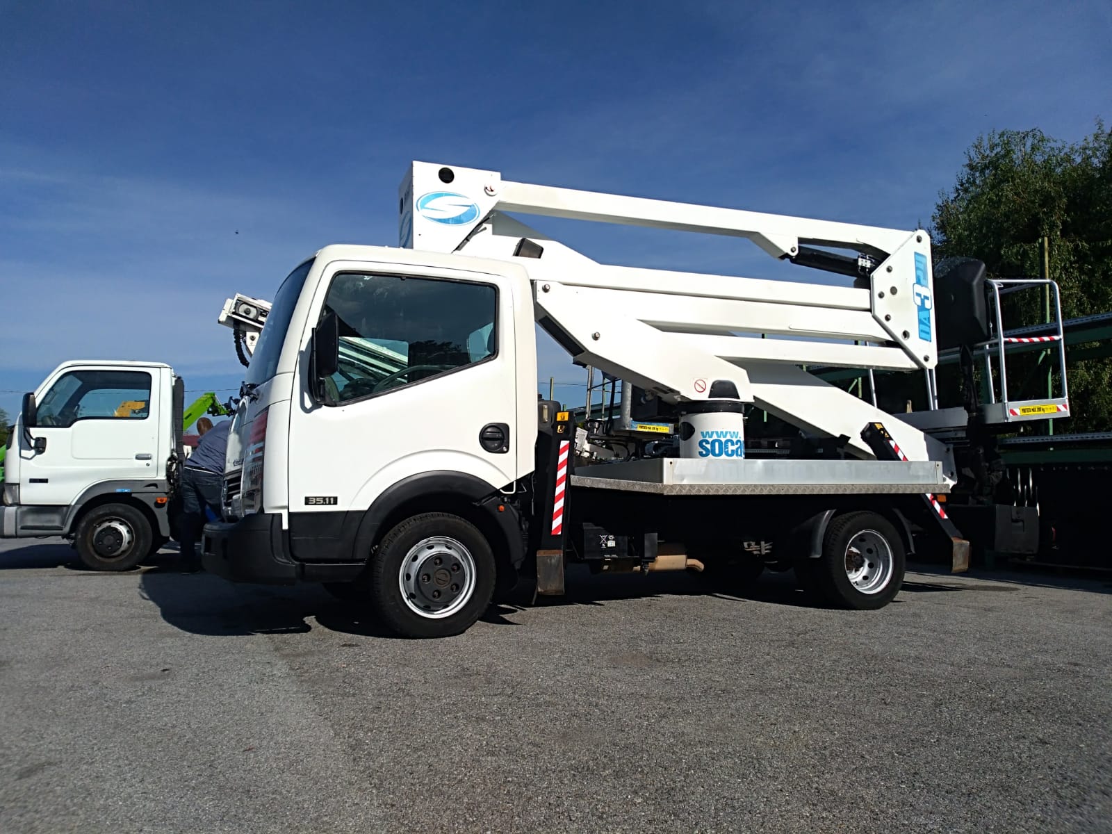 Piattaforma Autocarrata SOCAGE DA324 2010