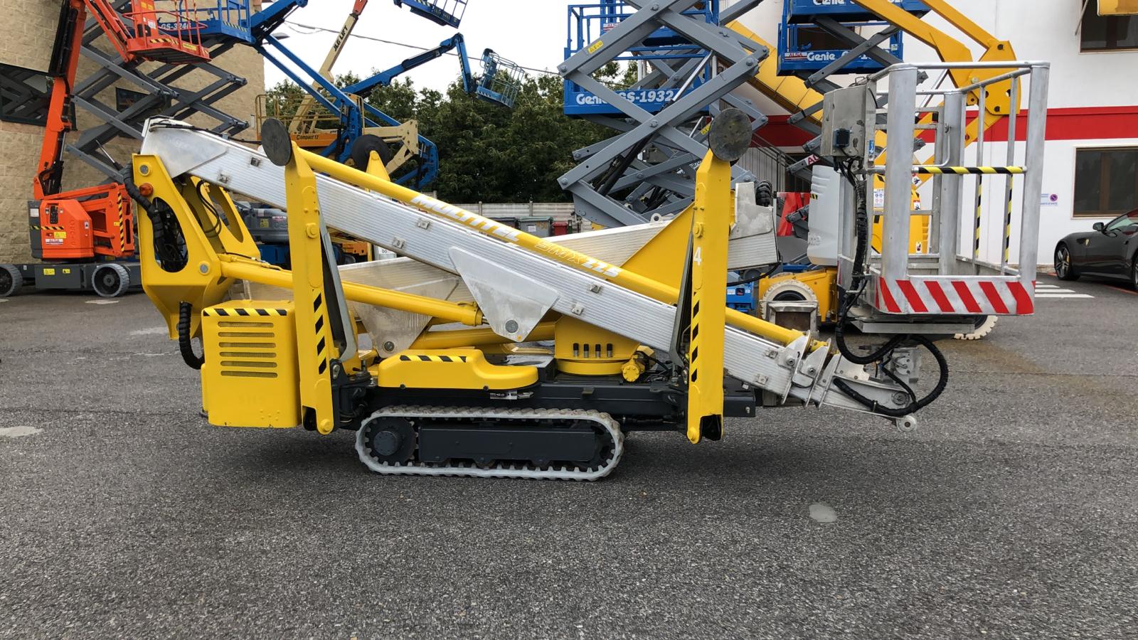 Piattaforma ragno Multitel SMX225 2011