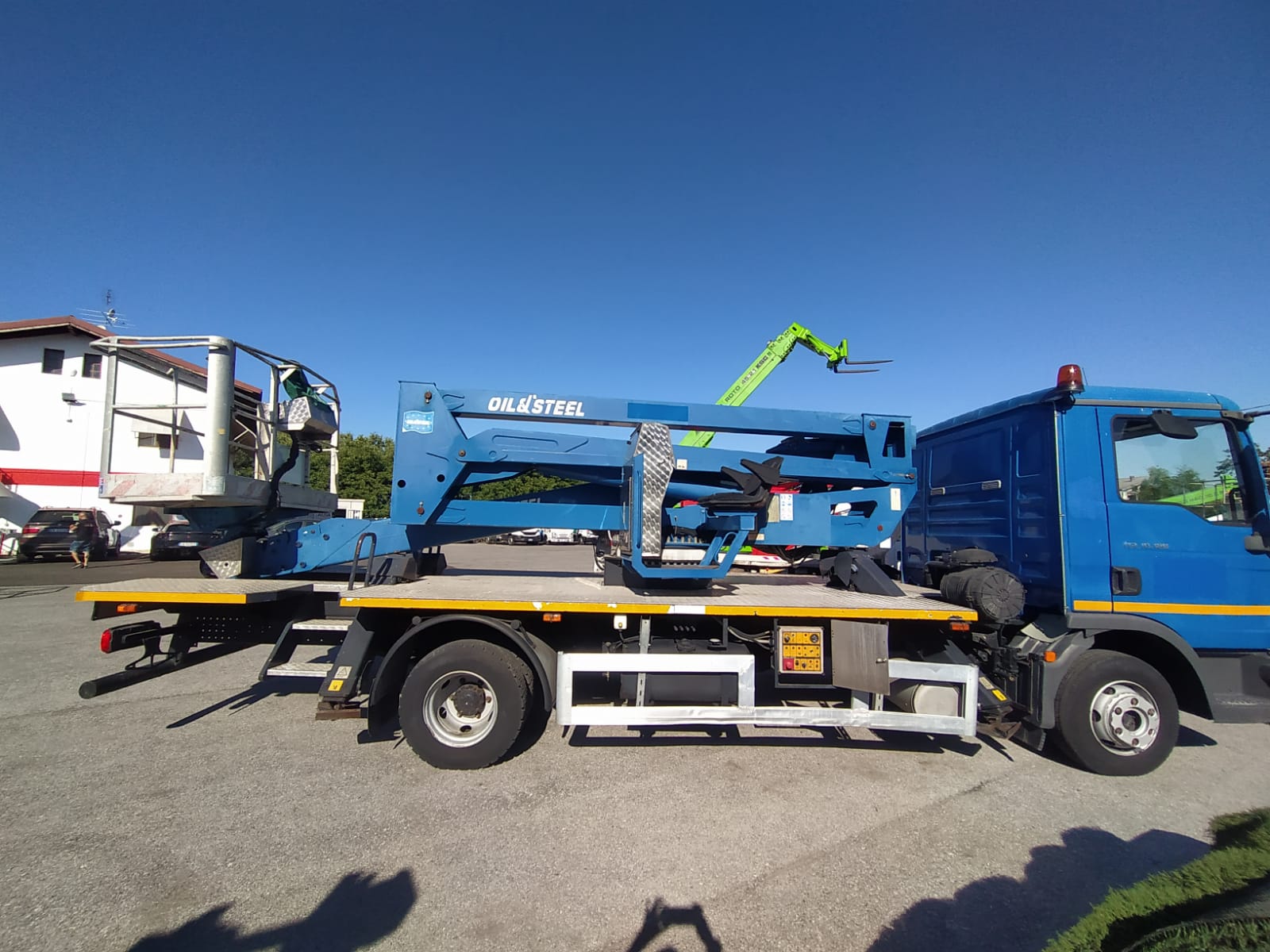 Piattaforma Autocarrata Oil&Steel 28.16
