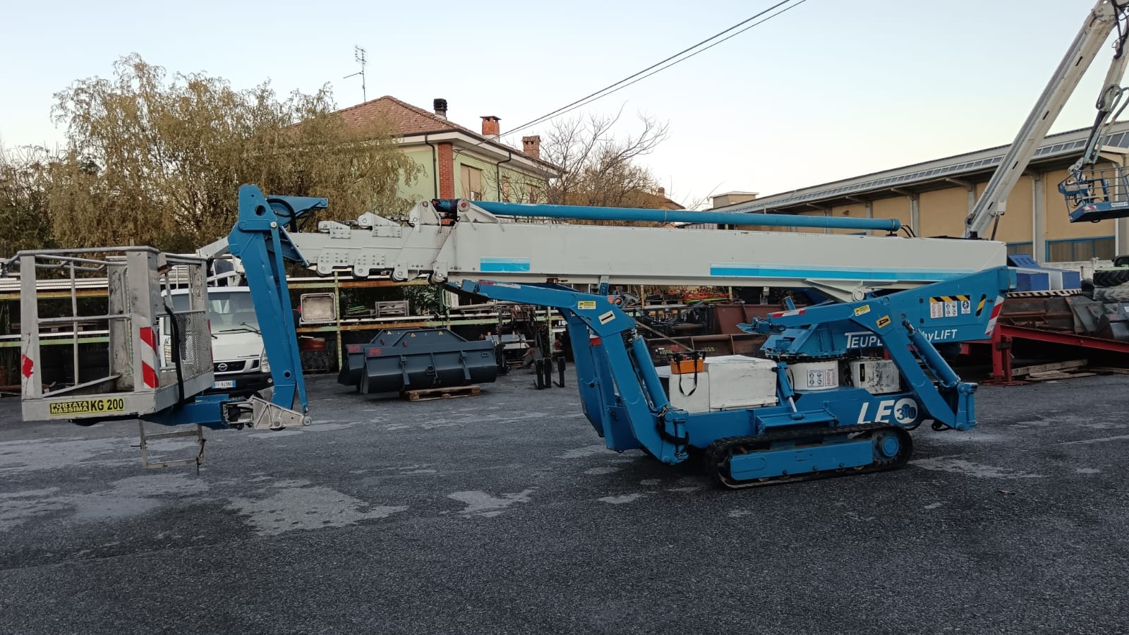 Piattaforma ragno TEUPEN LEO 30