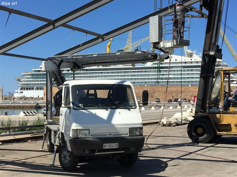 Piattaforma autocarrata usata CELA T18
