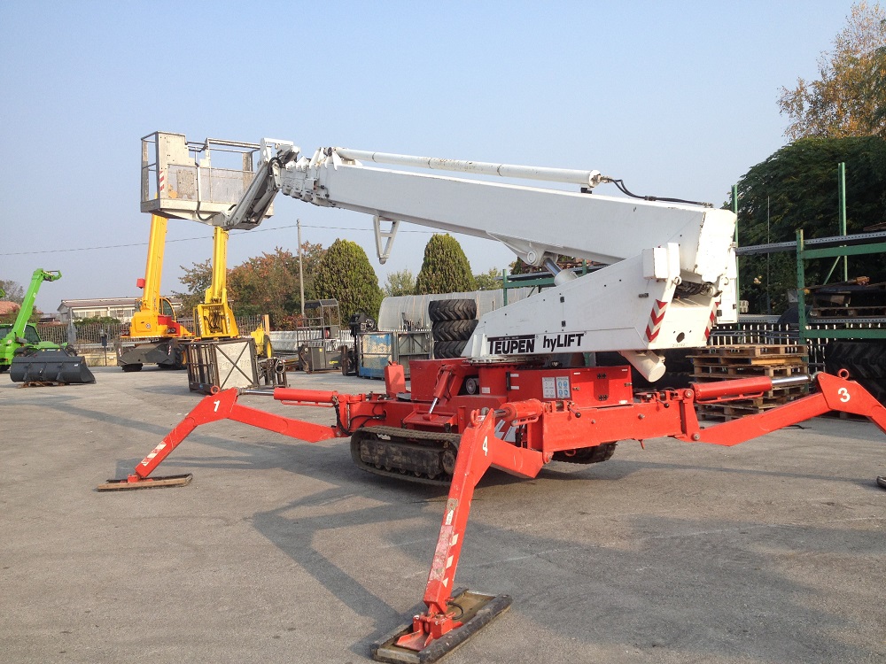 Piattaforma Ragno Teupen LEO30