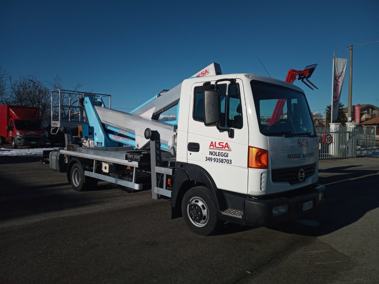 Piattaforma Autocarrata Multitel MX270