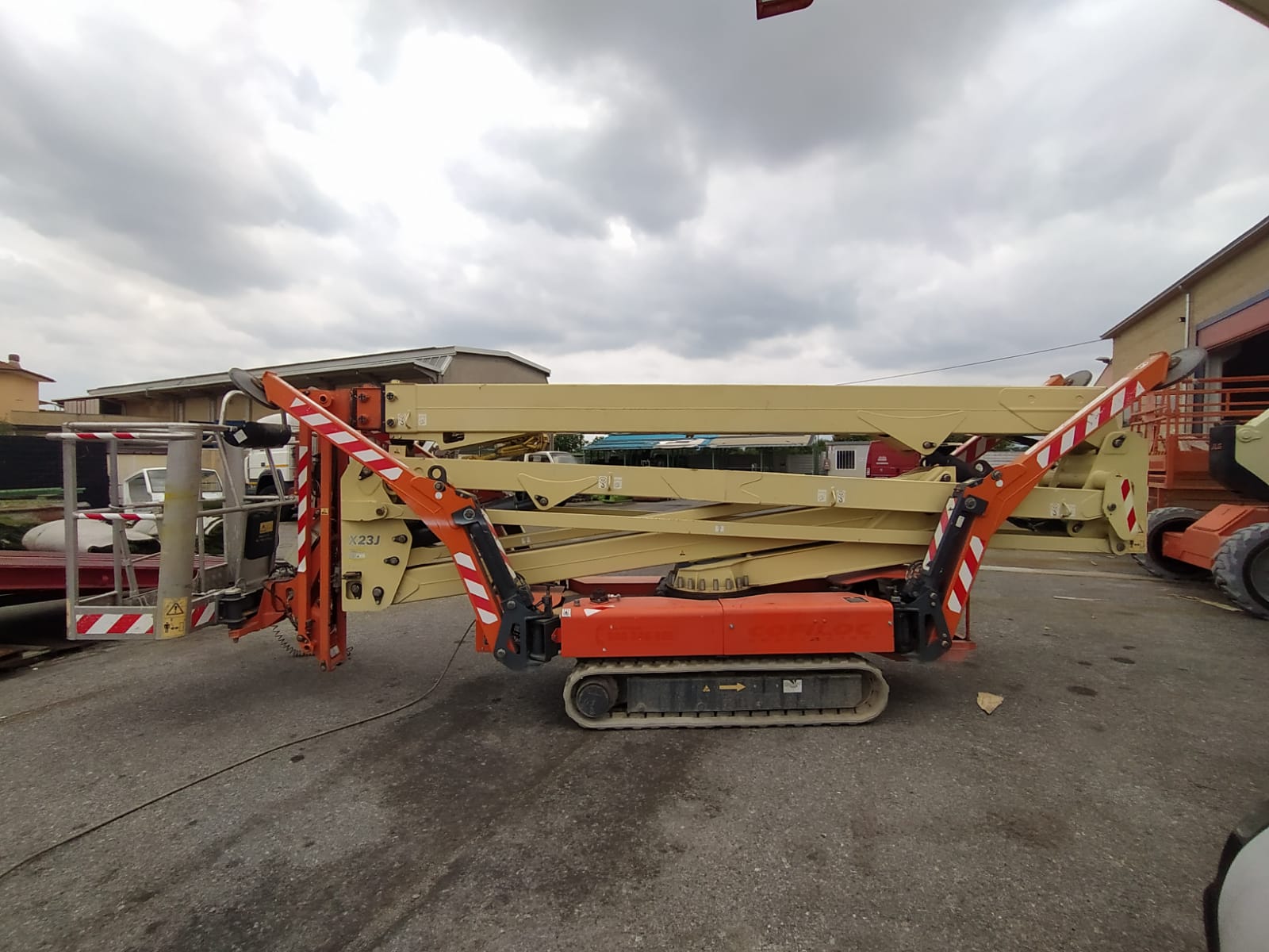 Piattaforma ragno JLG23J 2011