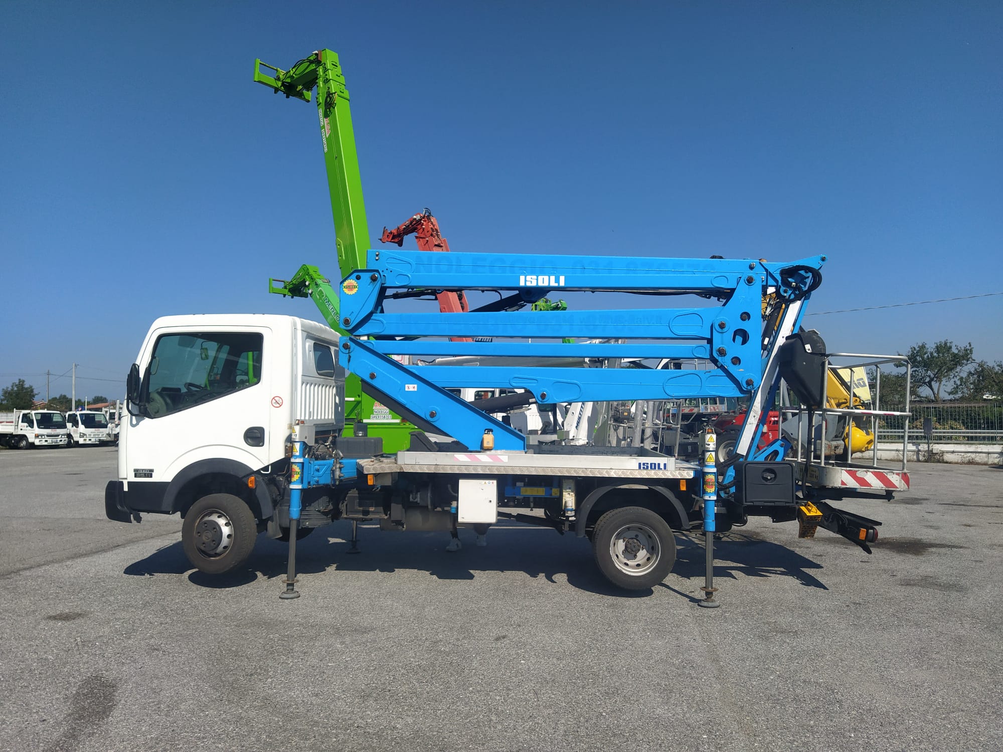 Piattaforma Autocarrata ISOLI PNT 210J