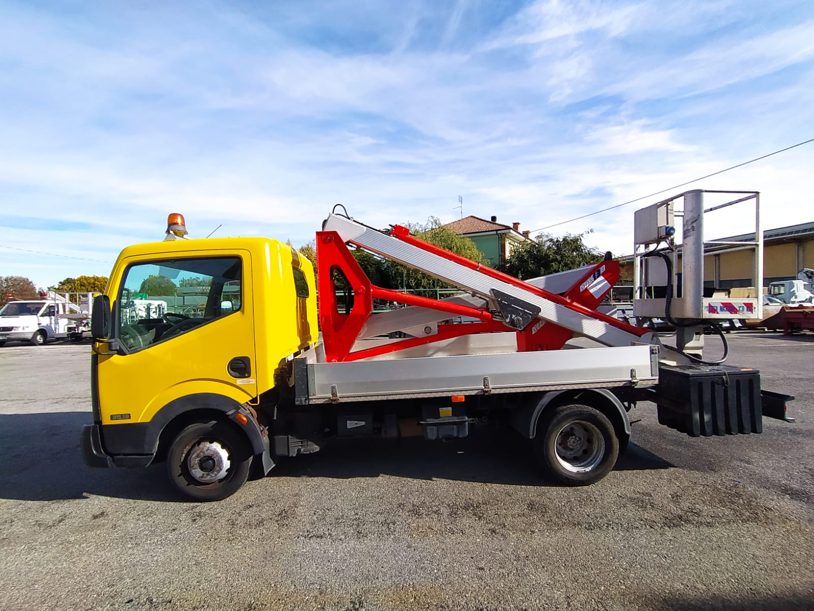 Piattaforma Autocarrata MULTITEL MX130 2009