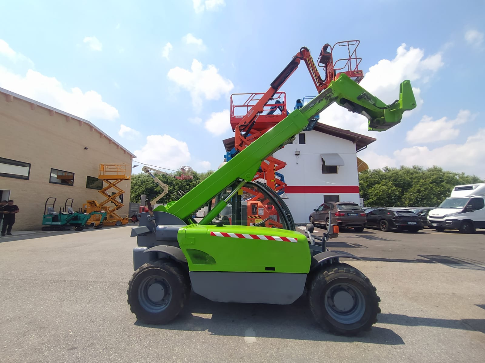 Sollevatore telescopico TEREX 2506 compatto