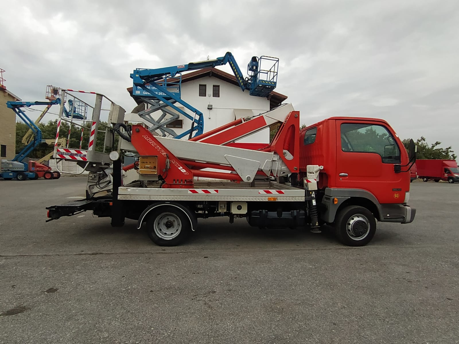 Piattaforma Autocarrata MULTITEL MX200 2006