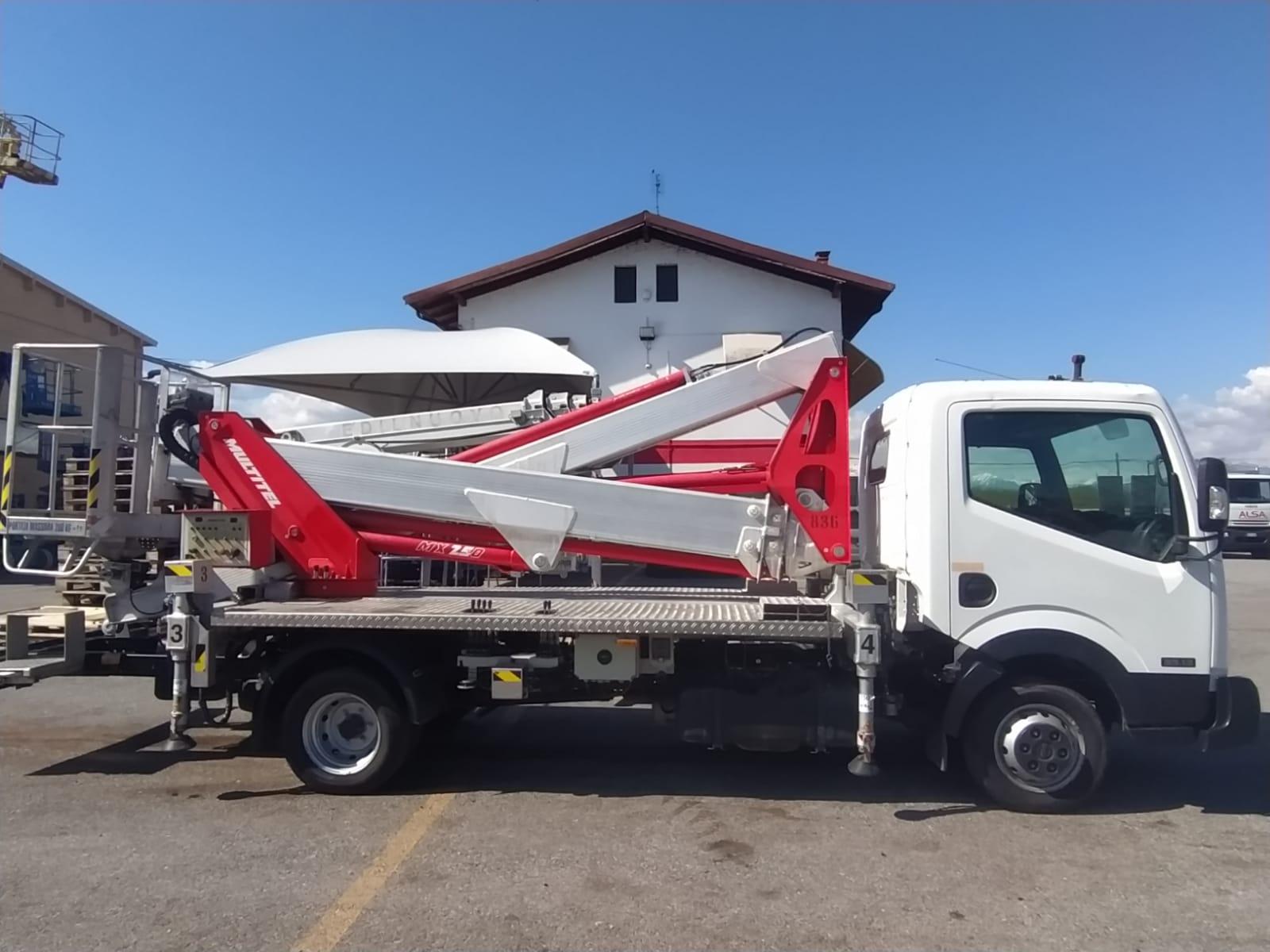 Piattaforma Autocarrata Pagliero Multitel MX250