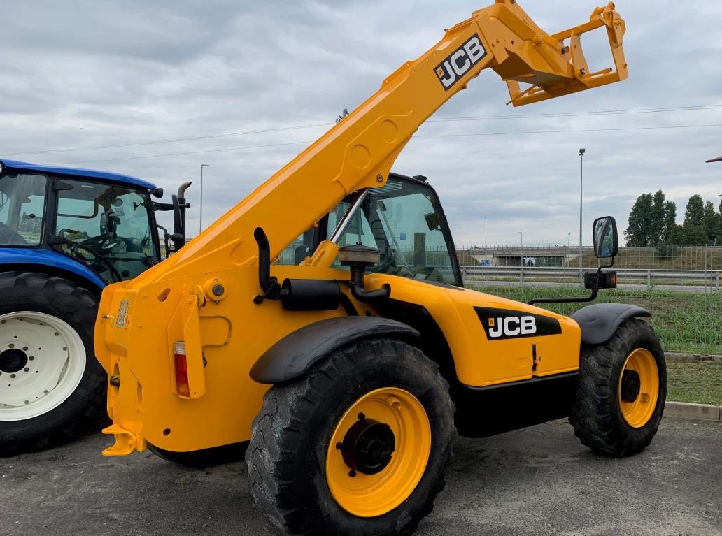 Sollevatore telescopico JCB 531-70